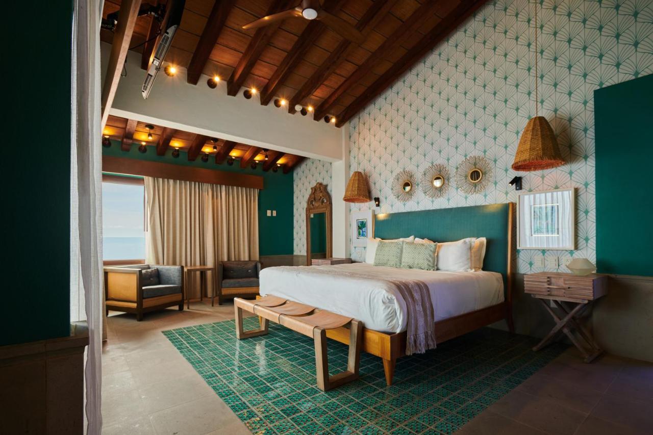 Hotel Luxury Patio Azul (Adults Only) Пуерто Валярта Екстериор снимка A bedroom at the hotel