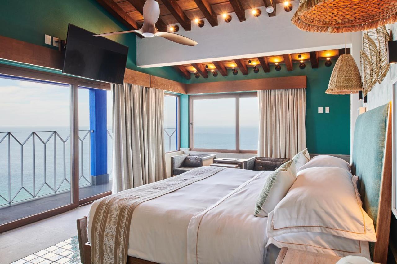 Hotel Luxury Patio Azul (Adults Only) Пуерто Валярта Екстериор снимка Suite at the Hotel