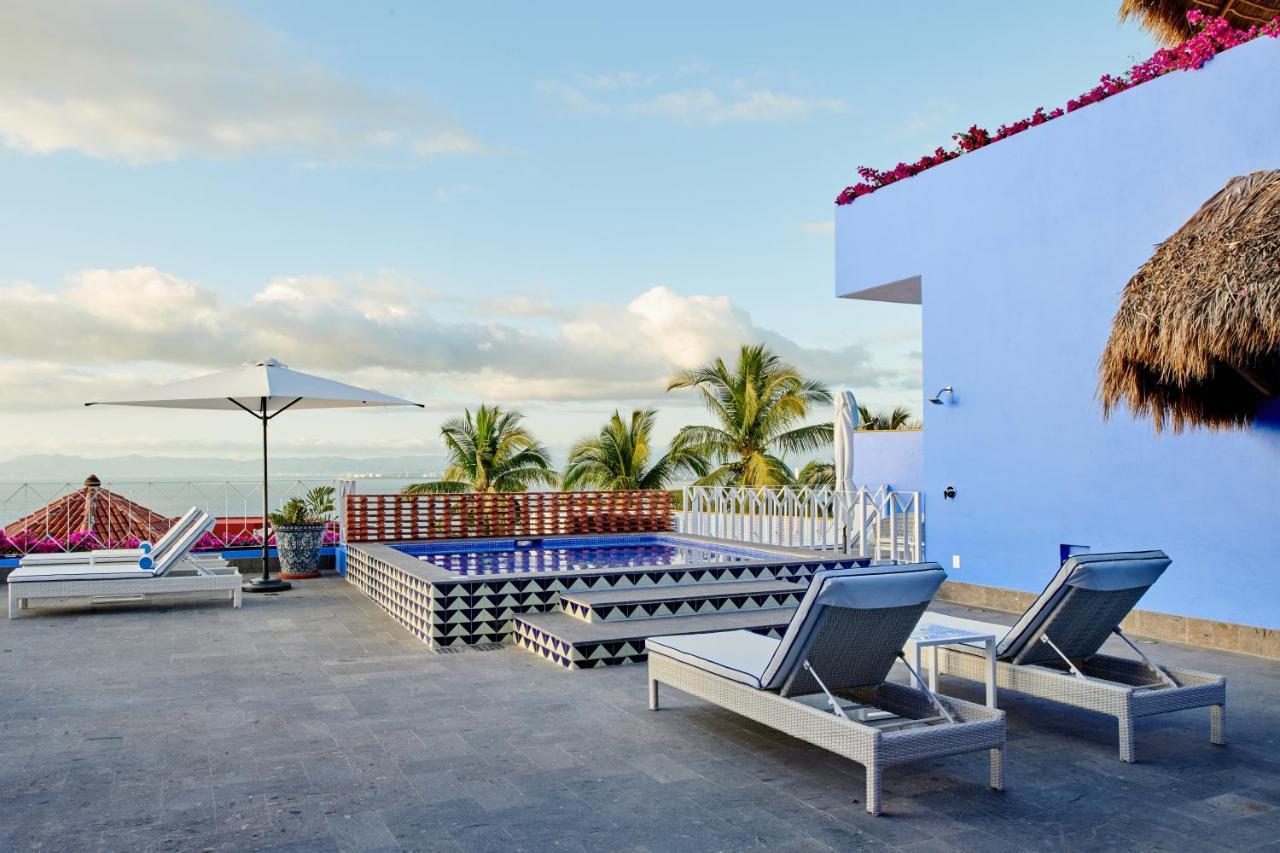 Hotel Luxury Patio Azul (Adults Only) Пуерто Валярта Екстериор снимка Rooftop pool at the Hotel Habita, Tulum, Mexico